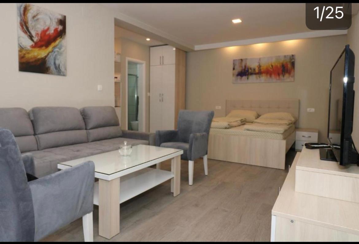 Apartments Solis モスタル エクステリア 写真